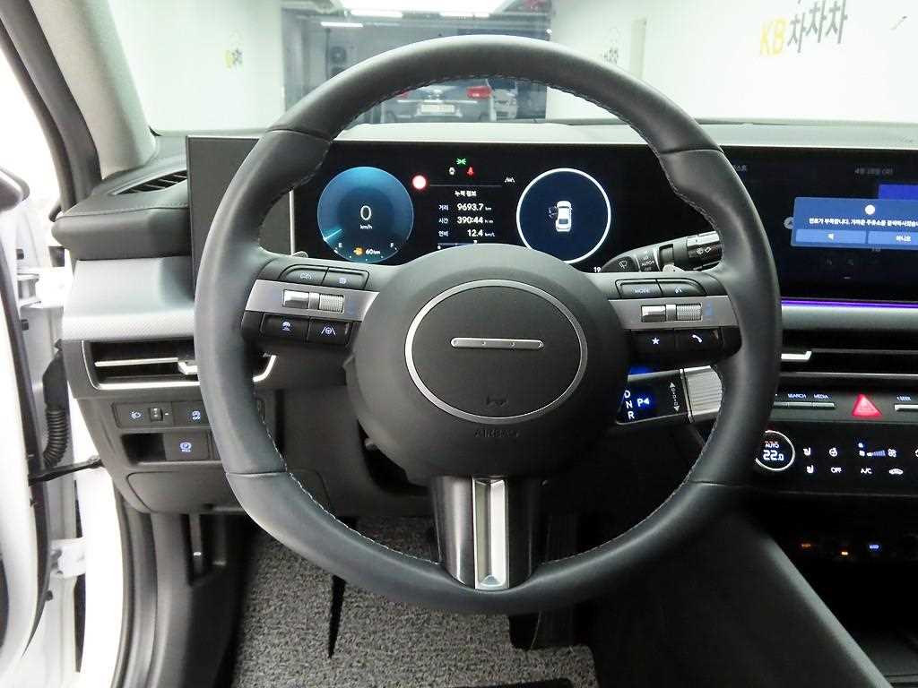 HYUNDAI Sonata - Vista 7
