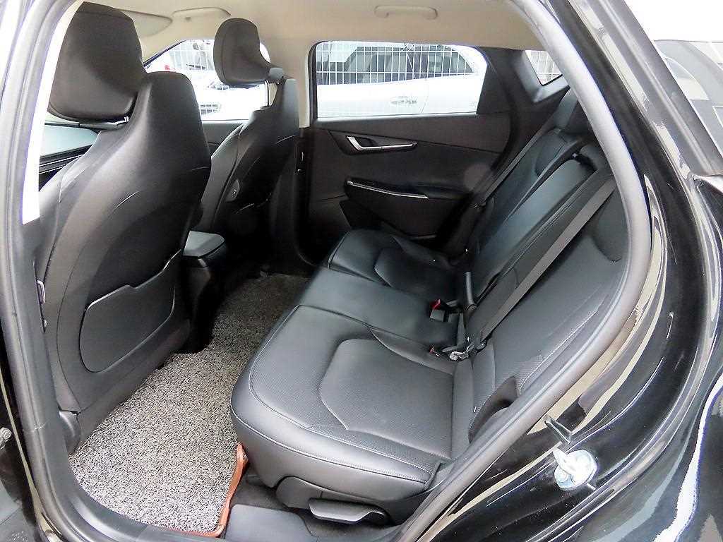 KIA EV6 - Vista 6