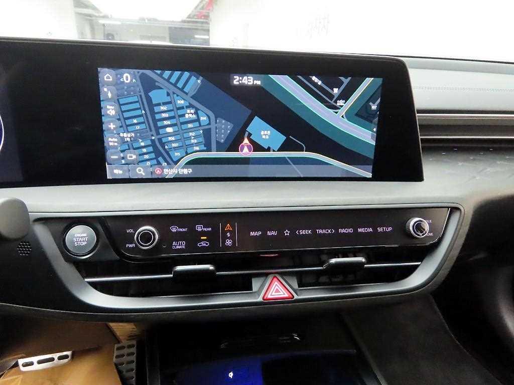 KIA K8 - Vista 9