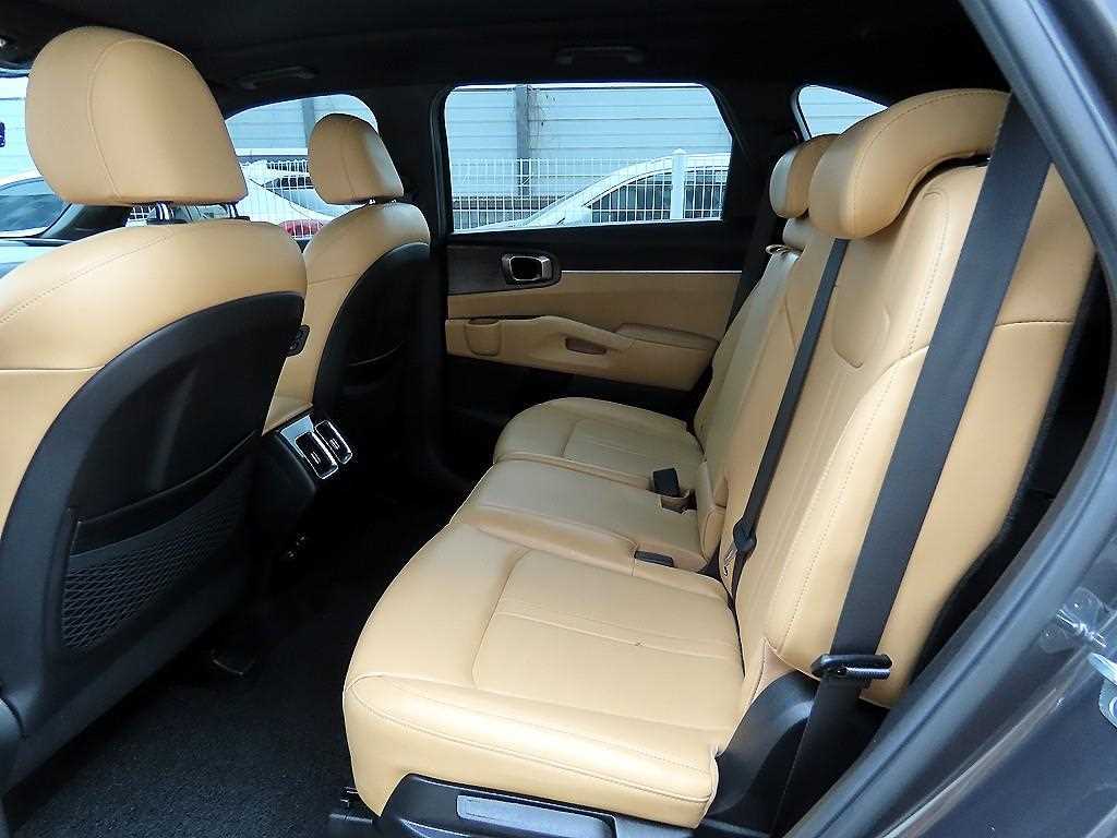 KIA Sorento - Vista 6