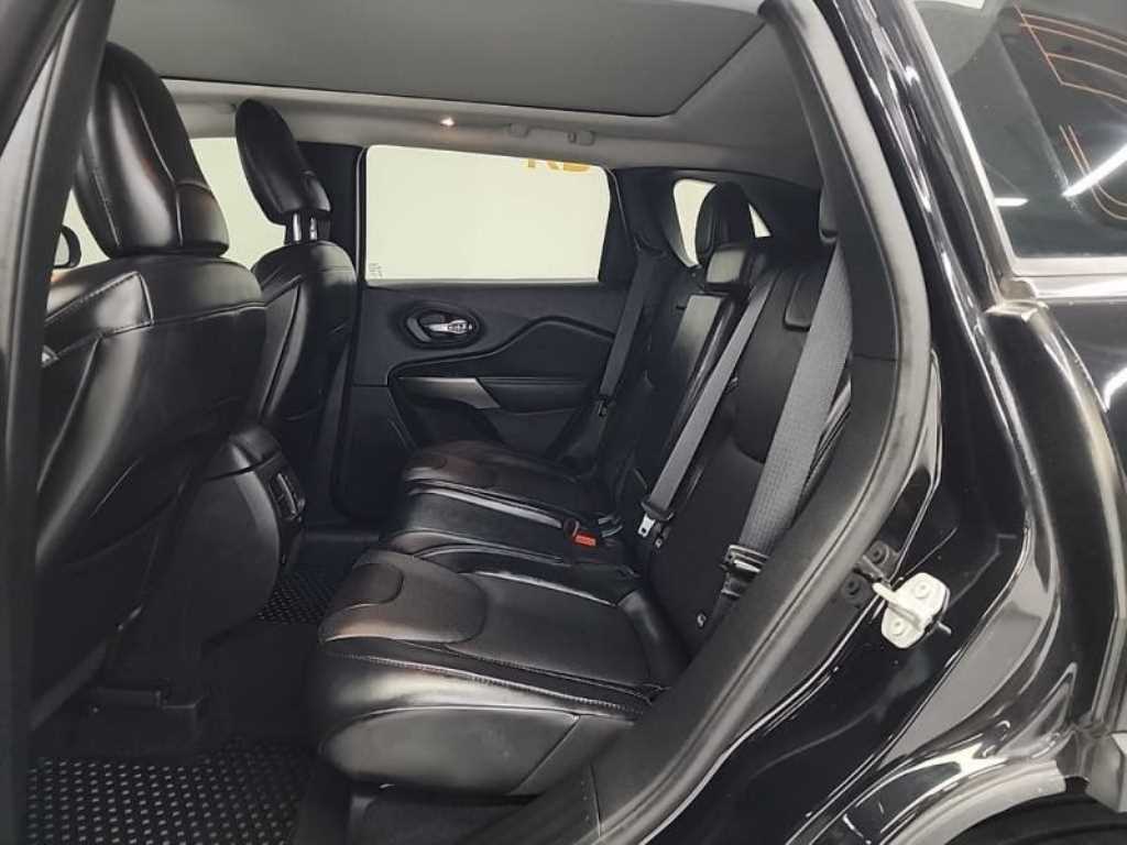 Jeep Cherokee - Vista 12
