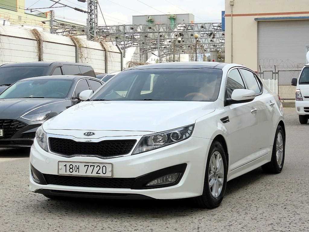 KIA K5 - Vista 2