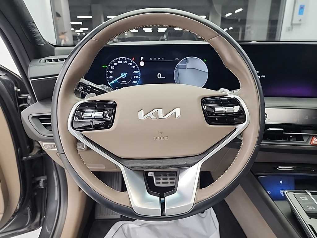 KIA K8 - Vista 9