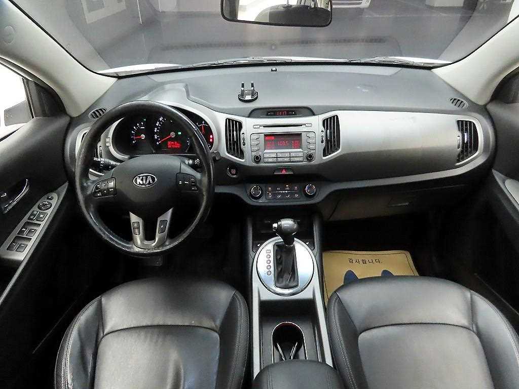 KIA Sportage - Vista 8