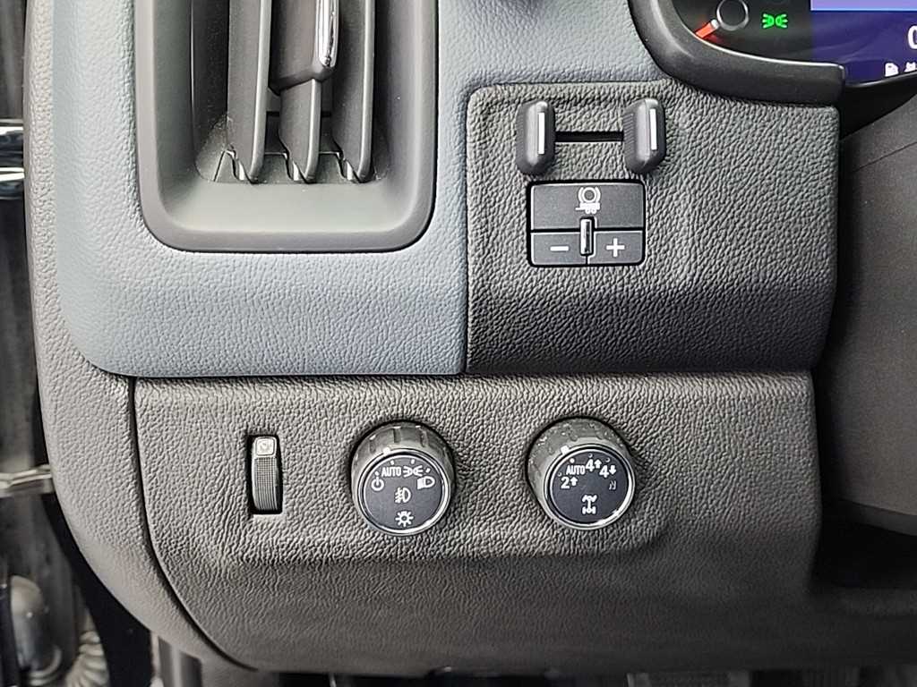 Chevrolet ?Colorado 2021 Negro - Importación desde Corea - HF Imports Iquique - Foto 17