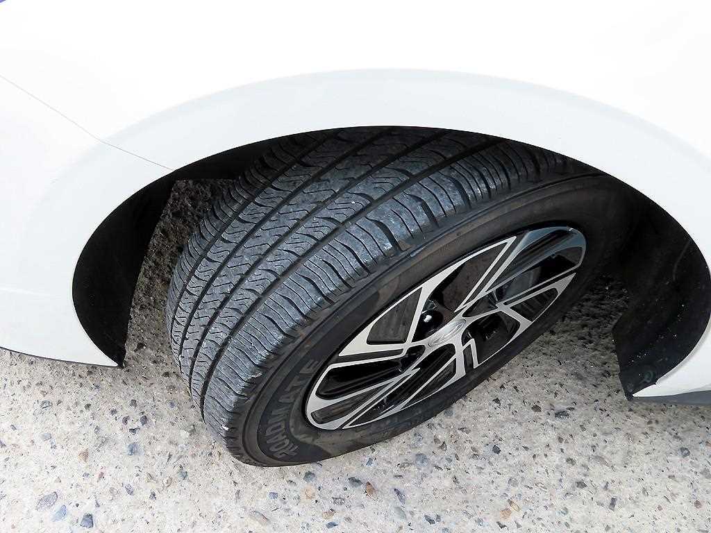 HYUNDAI Sonata 2022 Blanco - Importación desde Corea - HF Imports Iquique - Foto 19