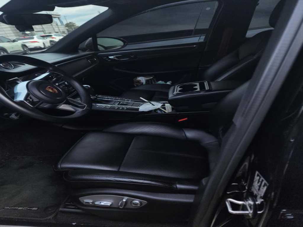 Porsche Macan - Vista 7