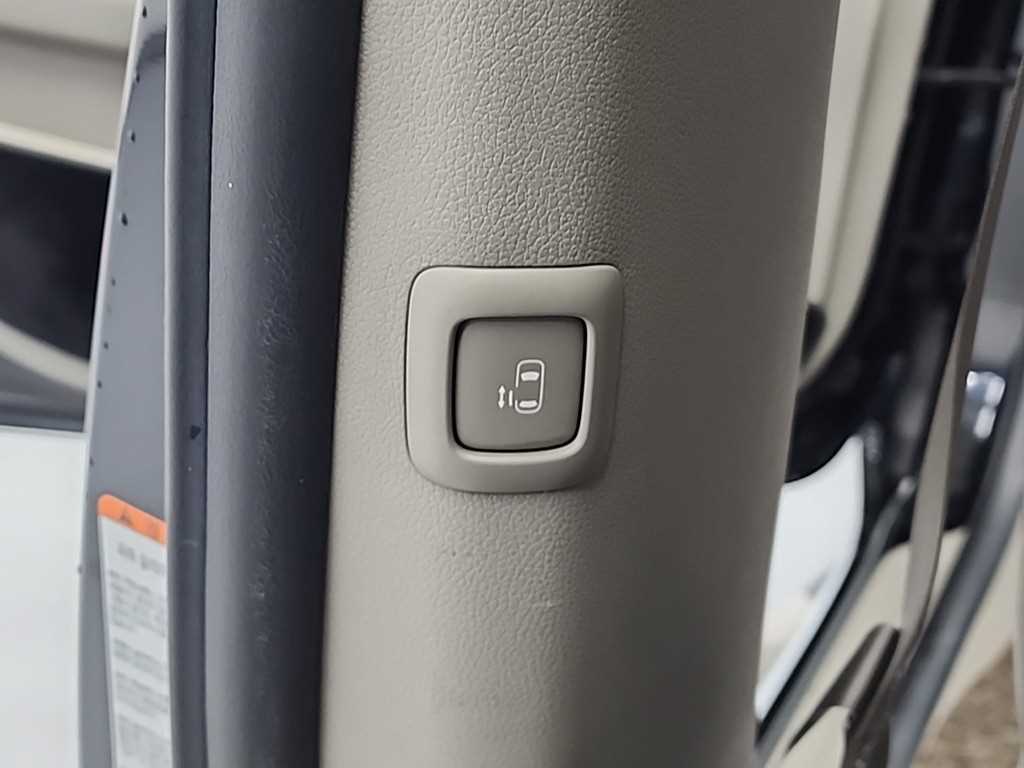 KIA Carnival 2016 - Importación desde Corea - HF Imports Iquique - Foto 15