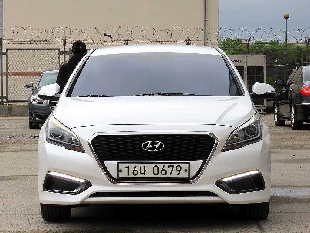 HYUNDAI Sonata 2015 Blanco - Importación desde Corea - HF Imports Iquique - Foto 1