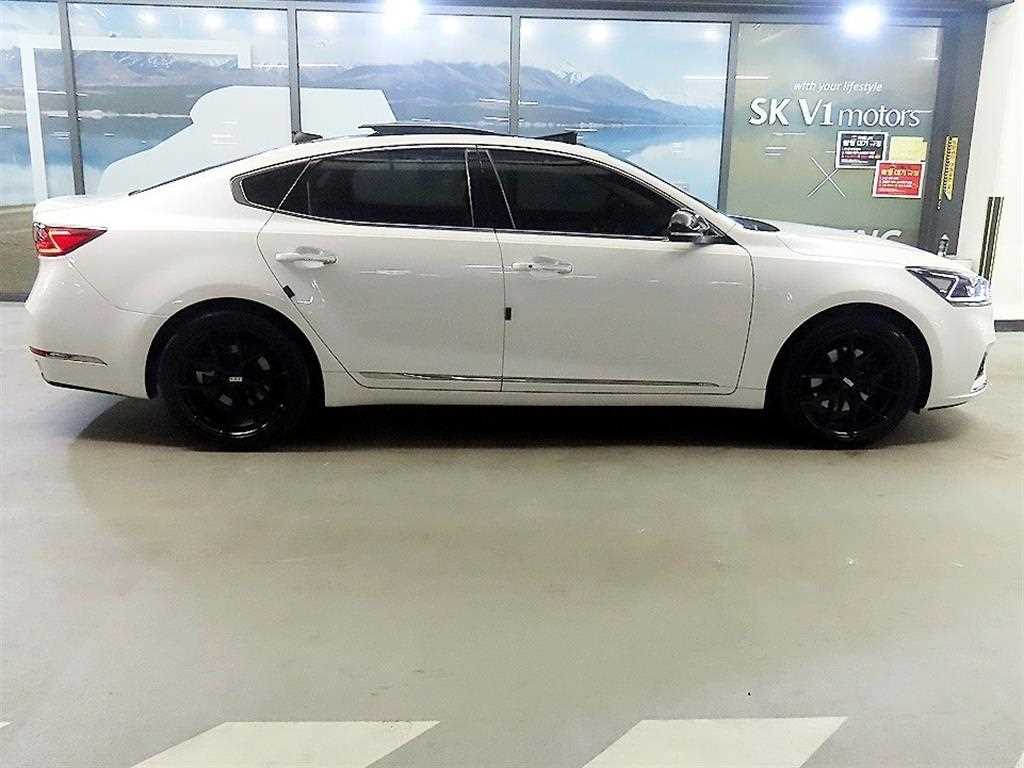 KIA K7 - Vista 3