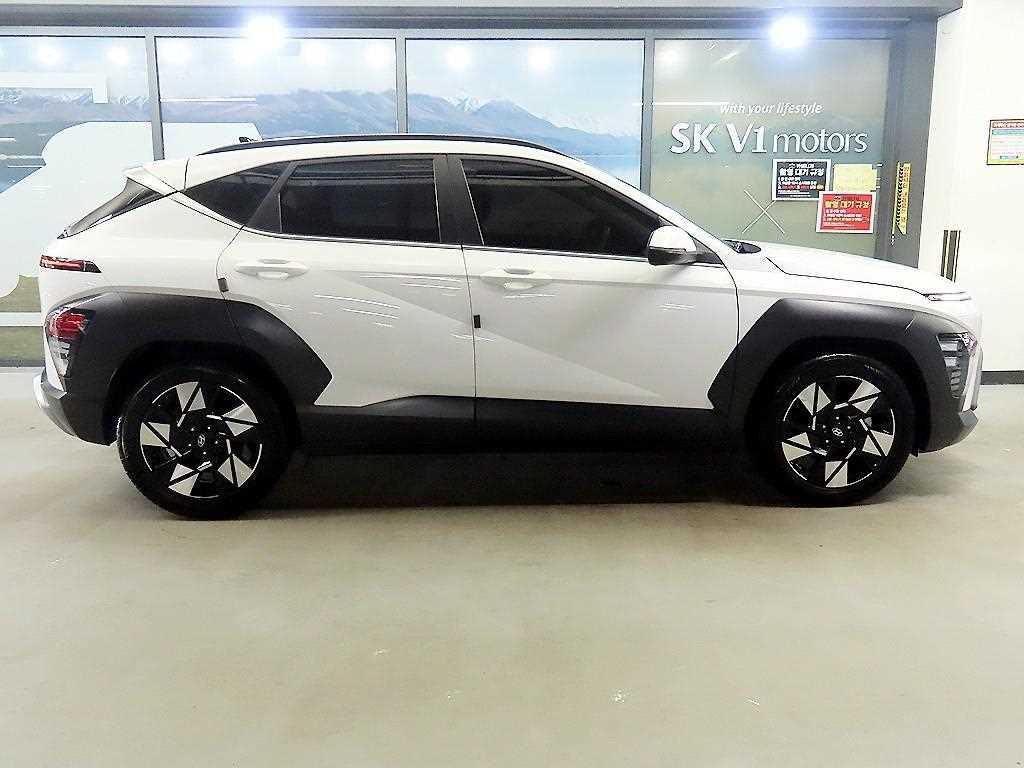 HYUNDAI Kona - Vista 3