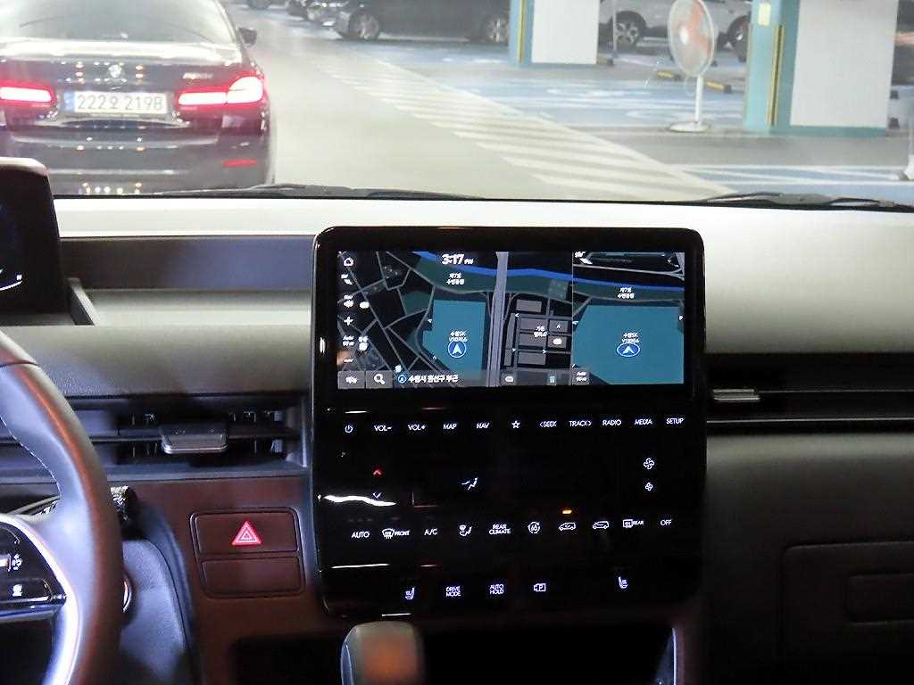 HYUNDAI Staria - Vista 11