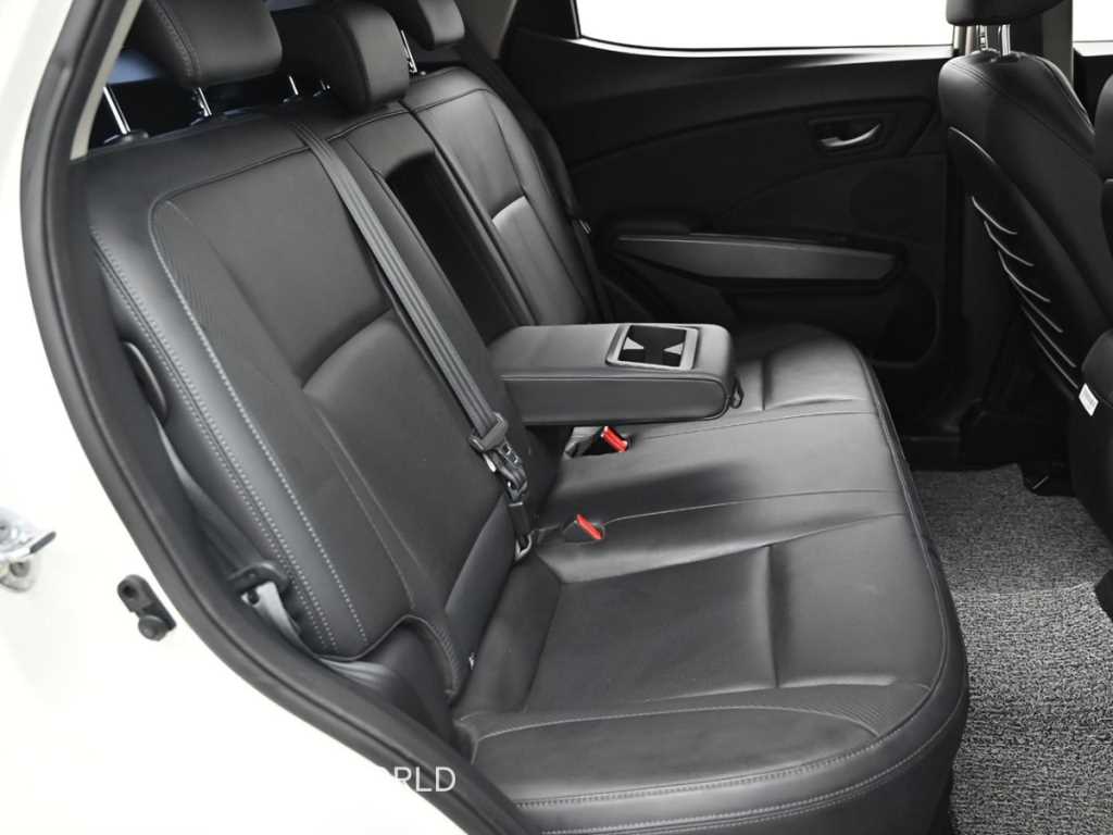 Ssangyong Tivoli - Vista 12