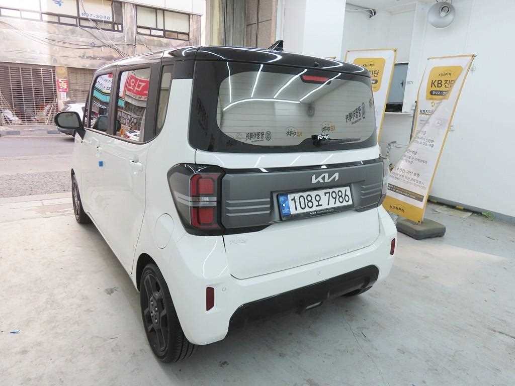 KIA Ray - Vista 4