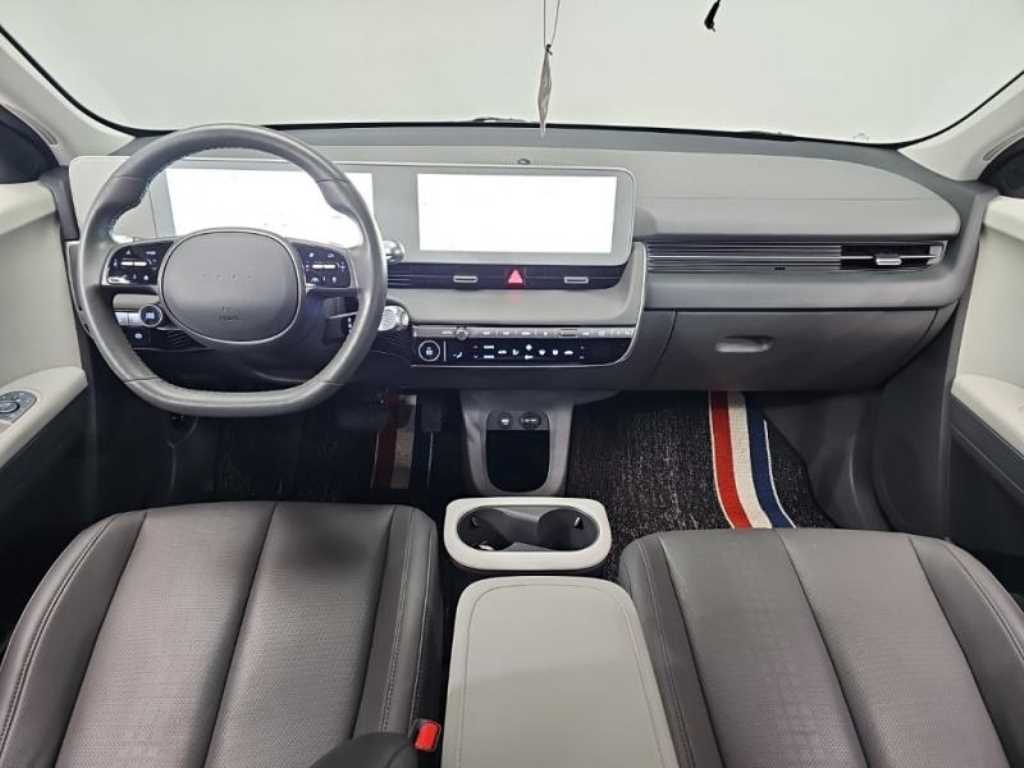 HYUNDAI Ioniq 5 - Vista 5