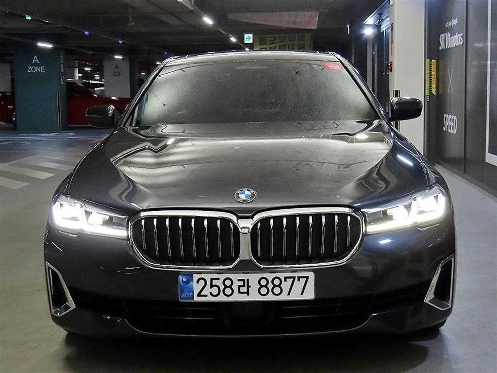 BMW 5 Series - Vista 2