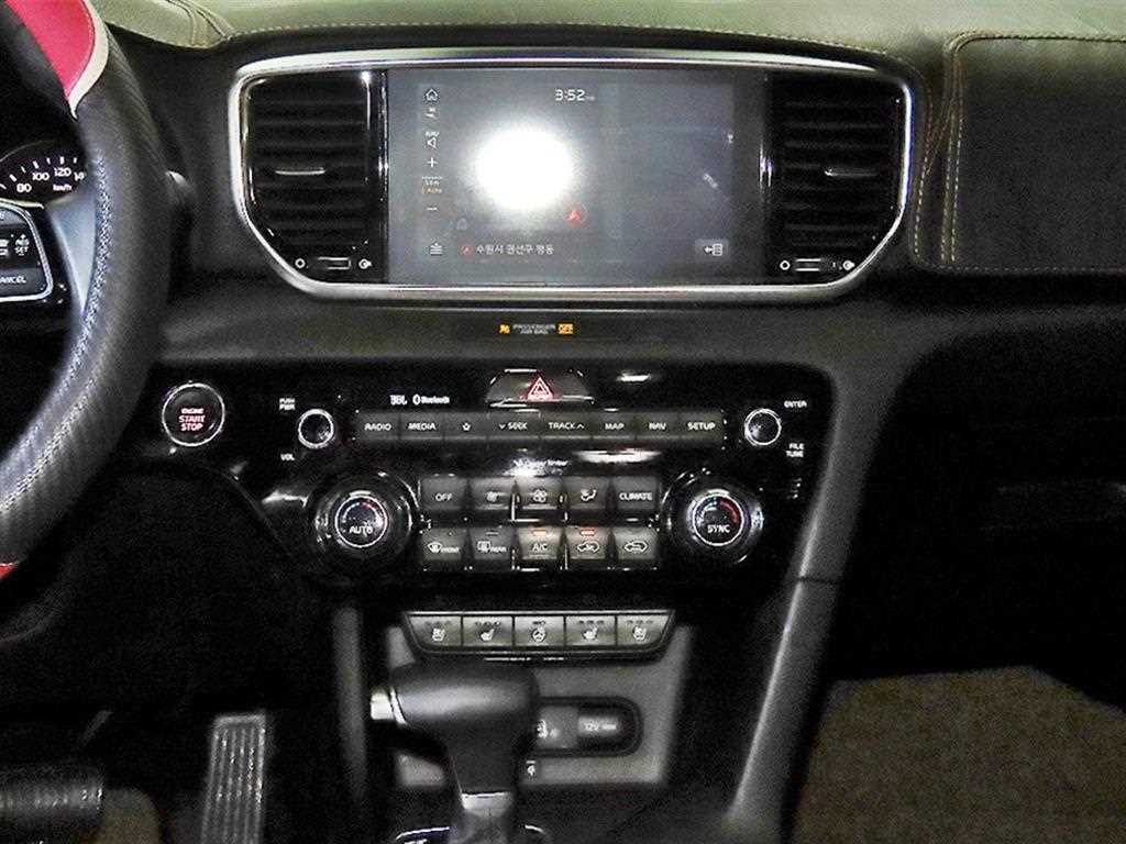 KIA Sportage - Vista 11