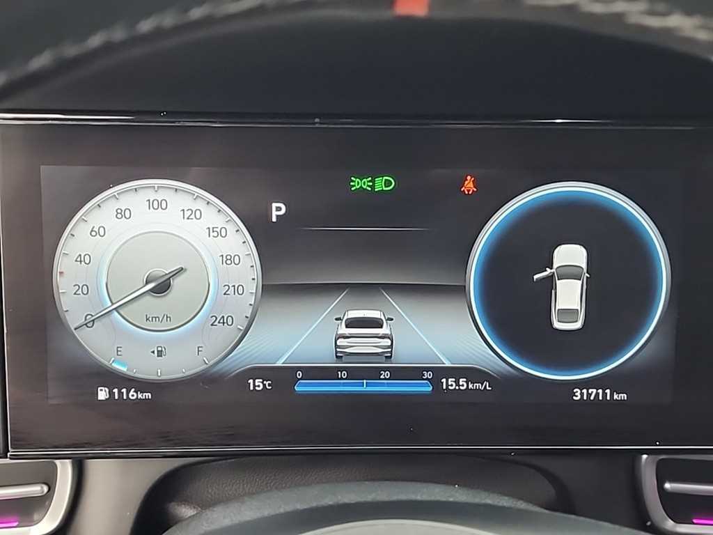 HYUNDAI Avante - Vista 6