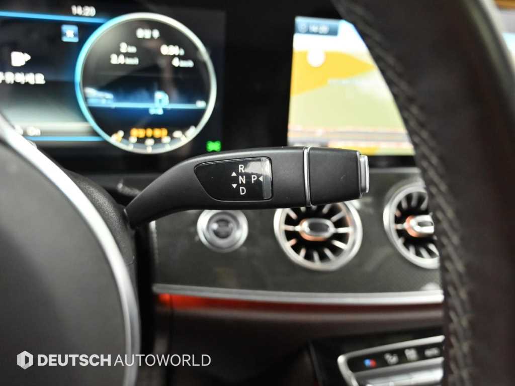 Mercedes Benz CLS Class - Vista 9