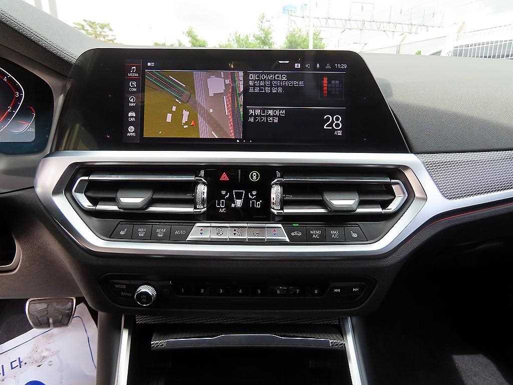 BMW 3 series 2019 Blanco - Importación desde Corea - HF Imports Iquique - Foto 13