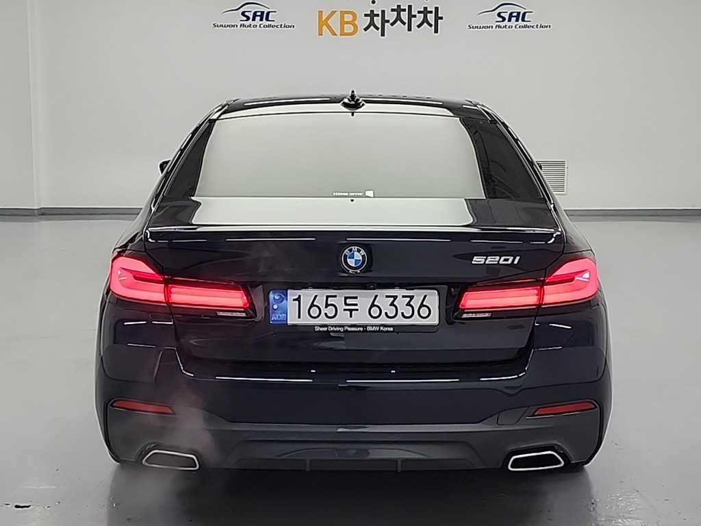 BMW 5 Series - Vista 3