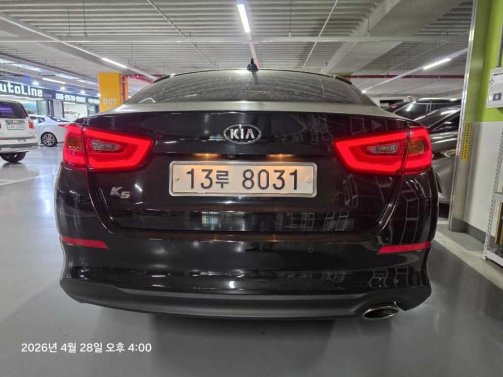 KIA K5 - Vista 3