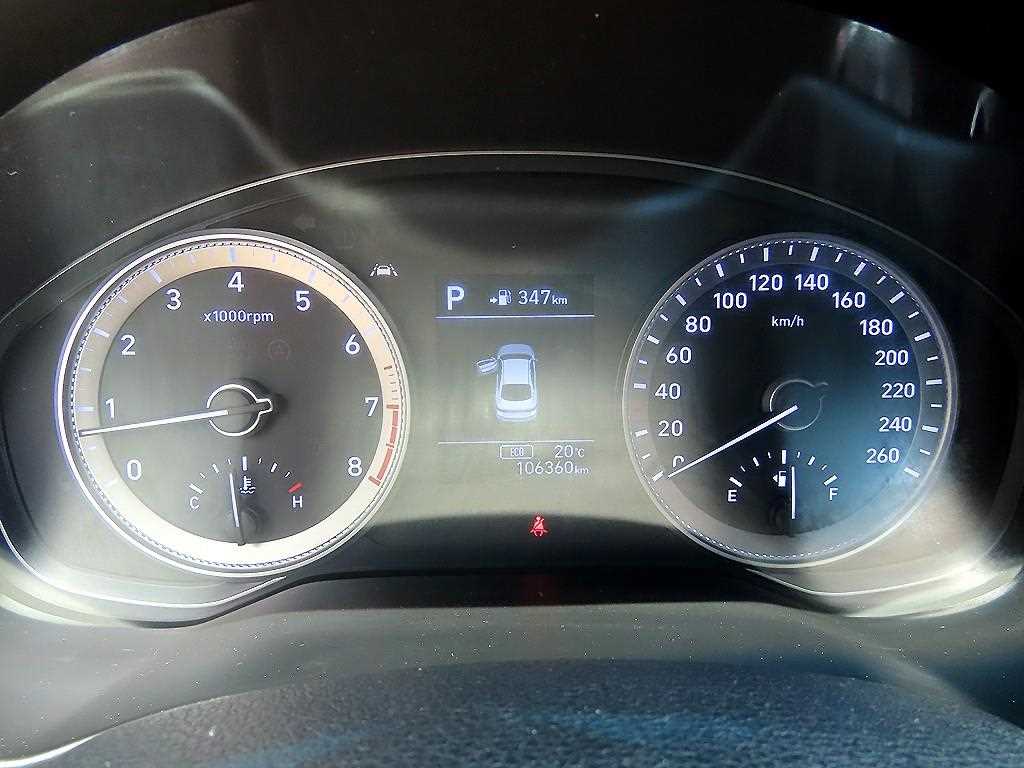 HYUNDAI Grandeur - Vista 9