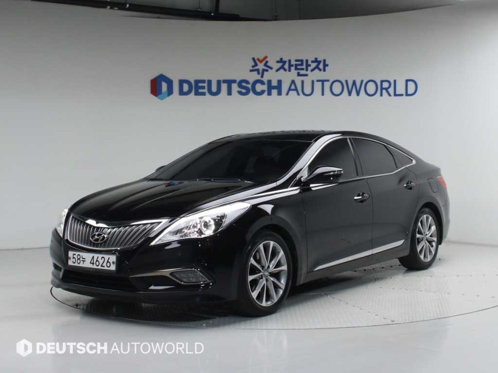 HYUNDAI Grandeur - Vista 2