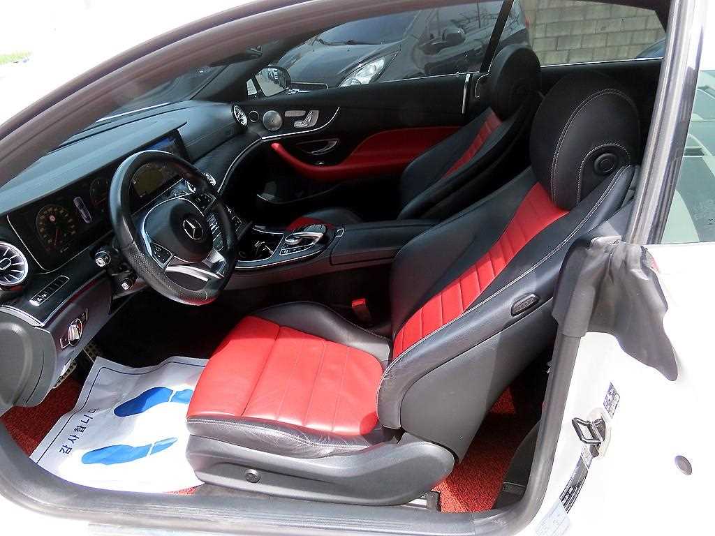 Mercedes Benz E class - Vista 5