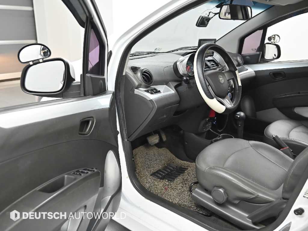 Chevrolet Spark - Vista 11
