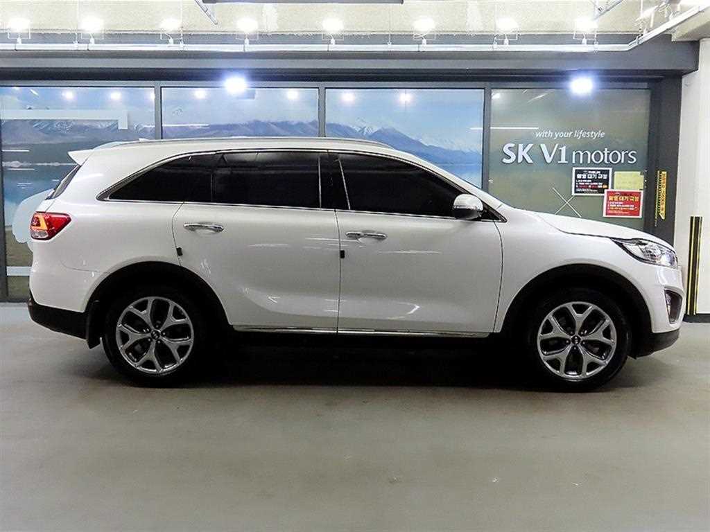 KIA Sorento - Vista 3