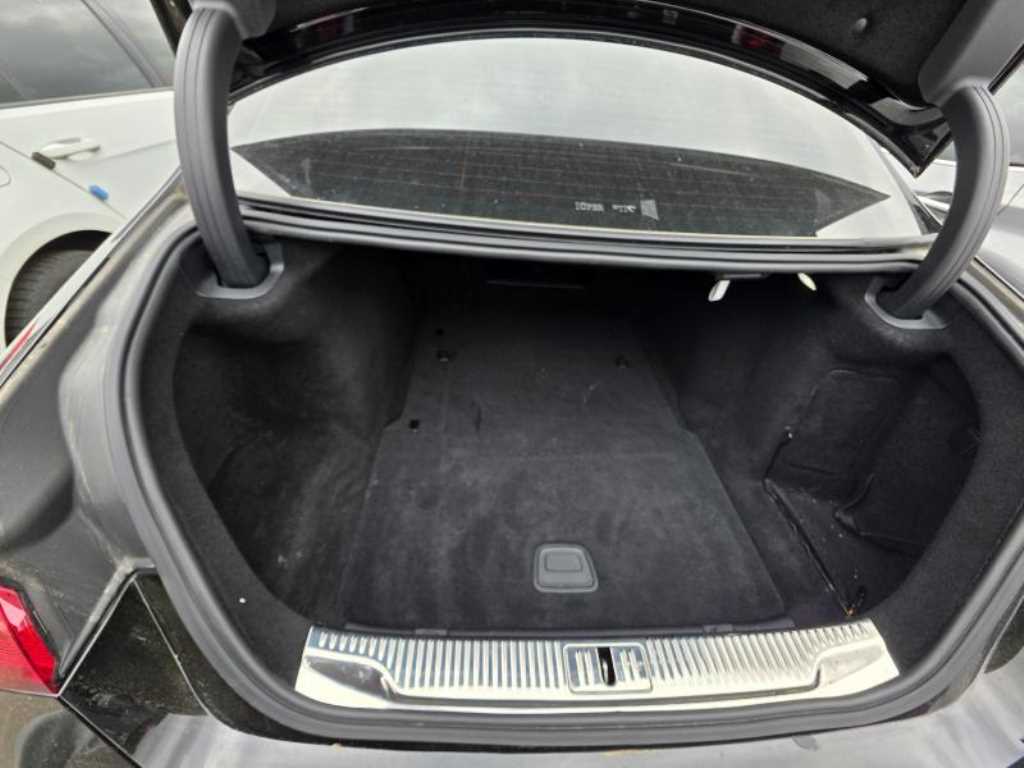 Mercedes Benz S Class - Vista 8
