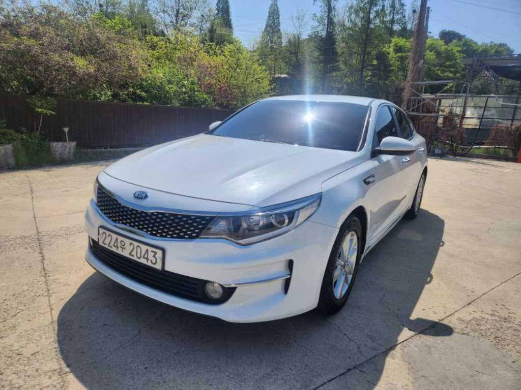 KIA K5 - Vista 2