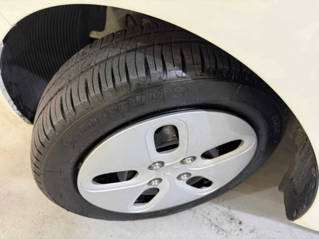 KIA Ray 2016 Blanco - Importación desde Corea - HF Imports Iquique - Foto 19