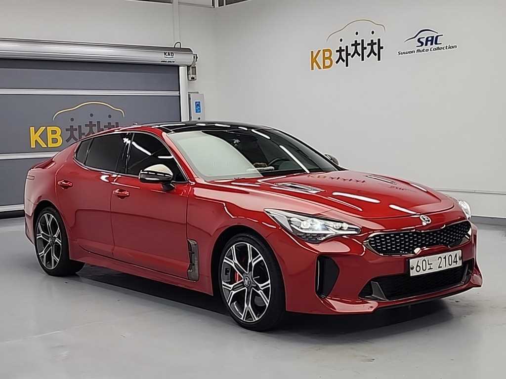KIA Stinger - Vista 4