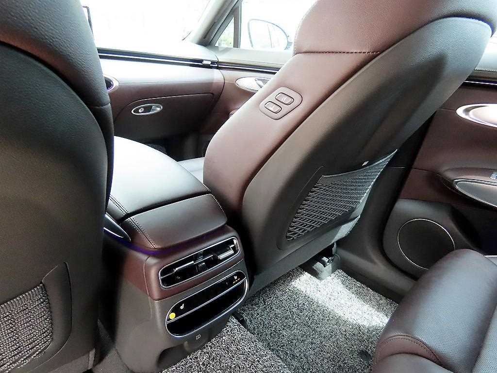 Genesis GV70 2021 Blanco - Importación desde Corea - HF Imports Iquique - Foto 17