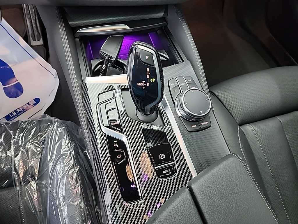 BMW 5 Series - Vista 8