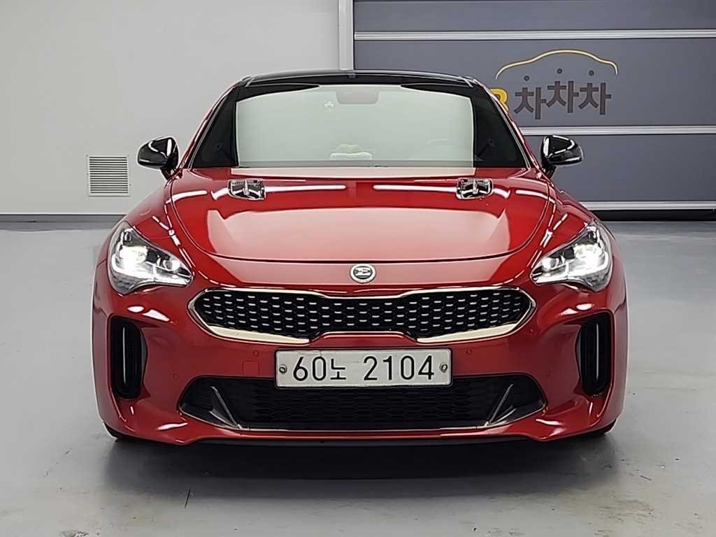 KIA Stinger - Vista 2
