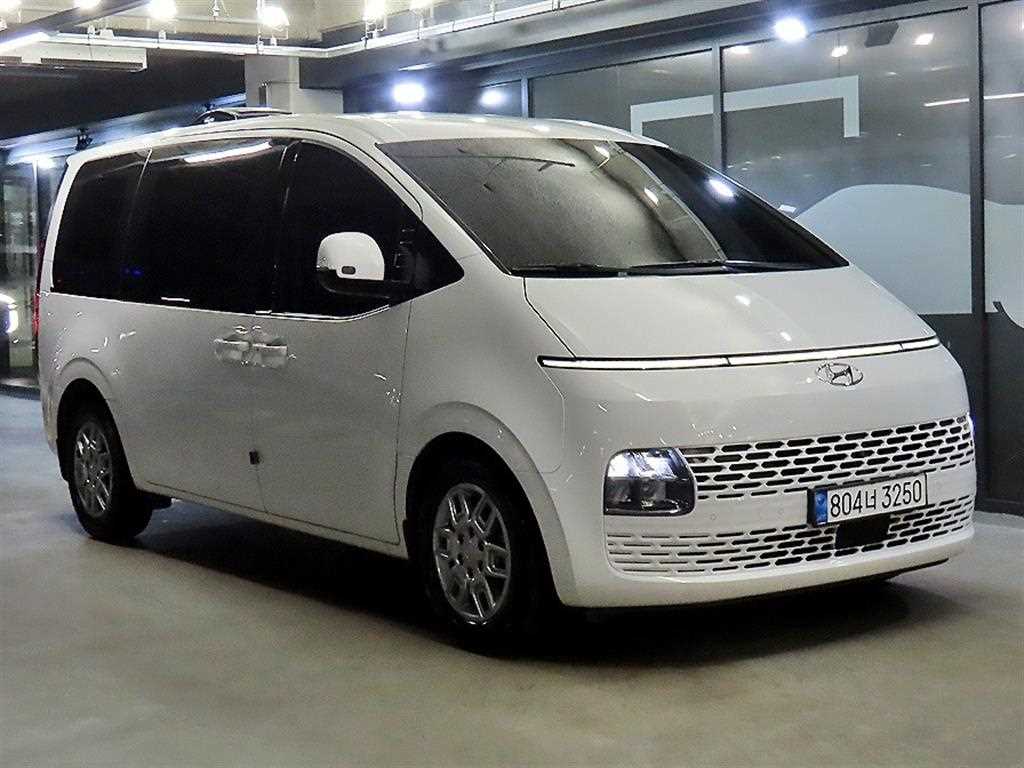 HYUNDAI Staria 2023 Blanco - Importación desde Corea - HF Imports Iquique - Foto 1