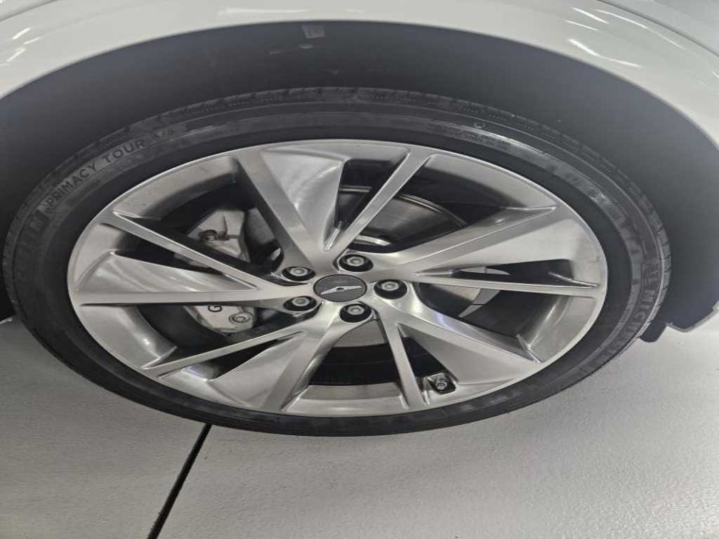 Genesis GV70 2024 Blanco - Importación desde Corea - HF Imports Iquique - Foto 17