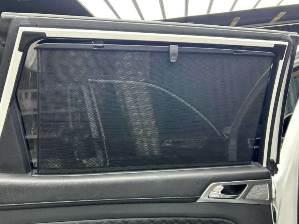 Ssangyong Rexton - Vista 8