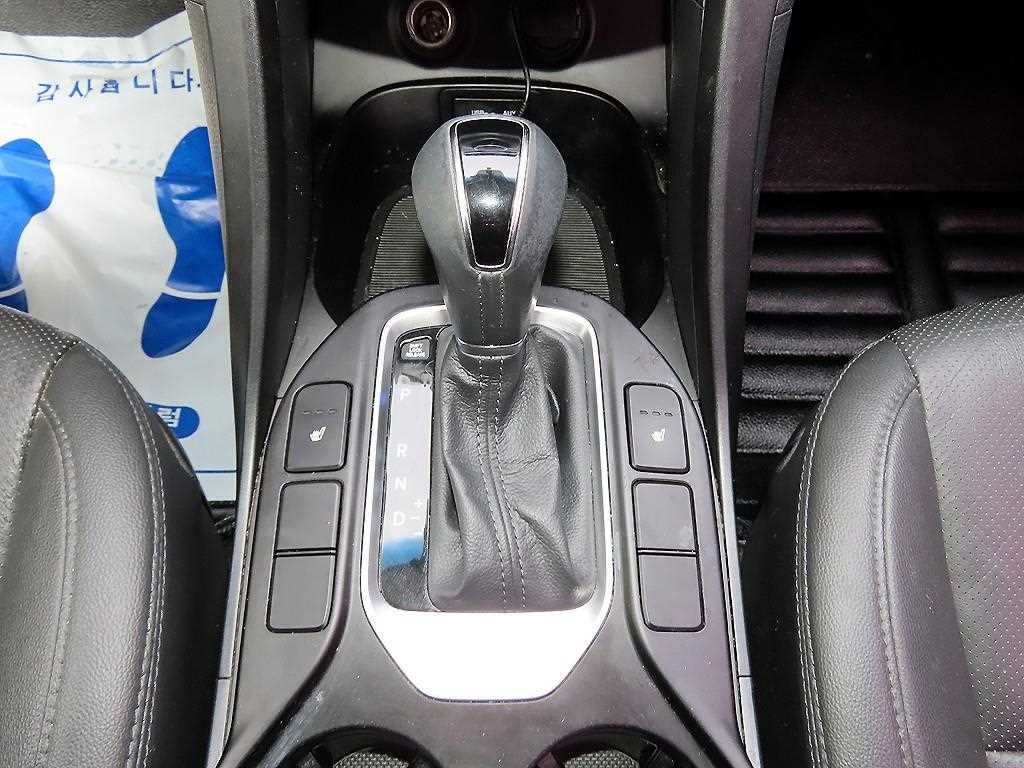 HYUNDAI Santa Fe - Vista 10