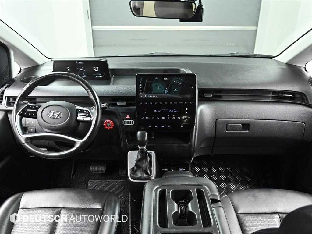 HYUNDAI Staria - Vista 7