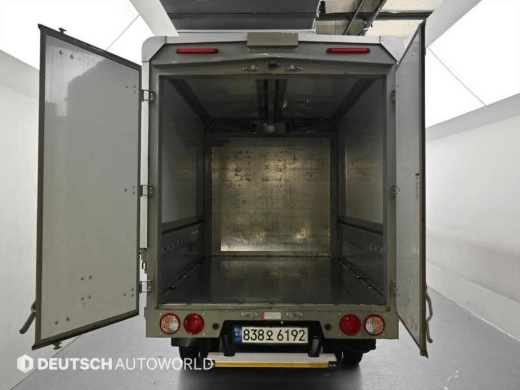 Small Truck Top_Wingbody 2023 Blanco - Importación desde Corea - HF Imports Iquique - Foto 19