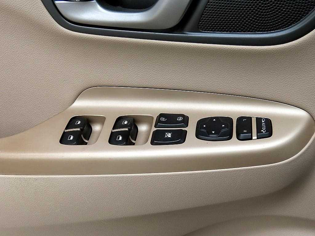 HYUNDAI Kona - Vista 11