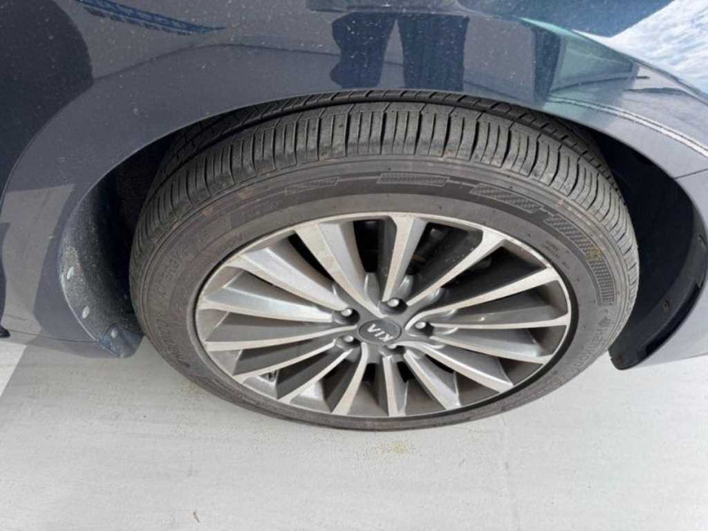 KIA K7 - Vista 5