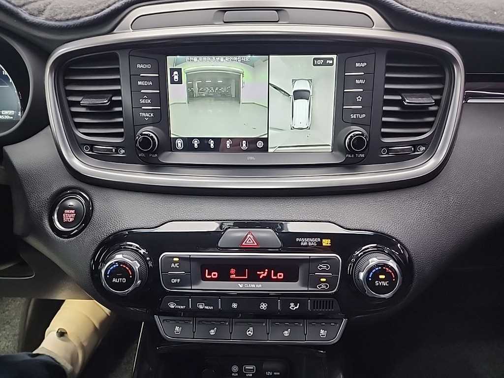 KIA Sorento - Vista 10