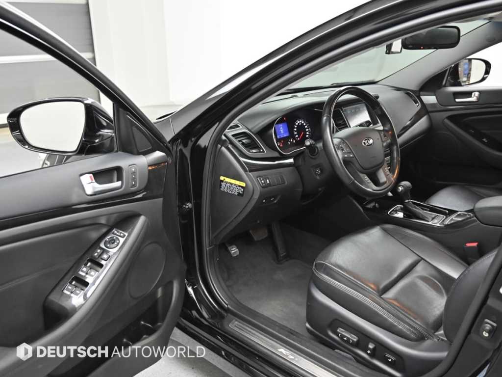 KIA K7 - Vista 11