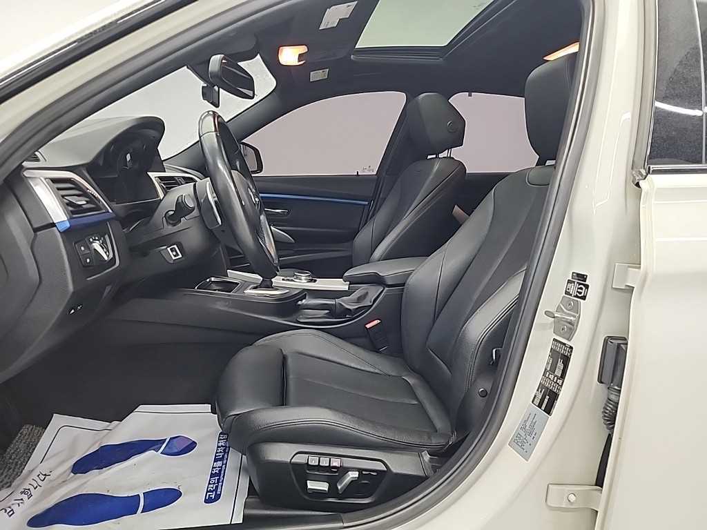 BMW 3 series - Vista 11