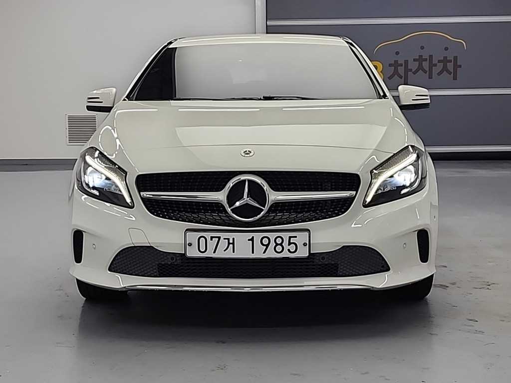 Mercedes Benz A Class - Vista 2
